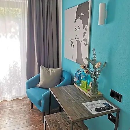Hotel Akteon *